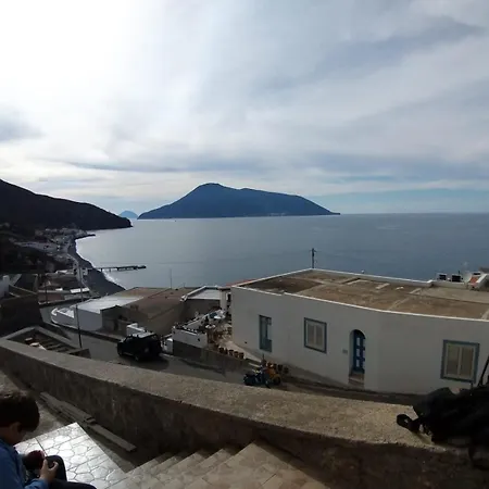 Lipari Apartmán *